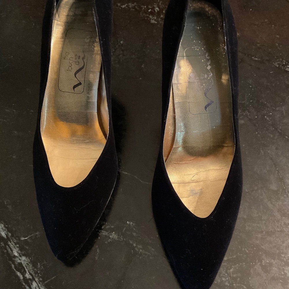 Nina velvet Evening Shoe Size 8m.